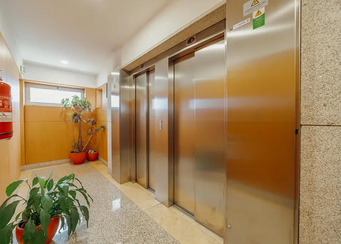 Downtown Deluxe By Vacationy