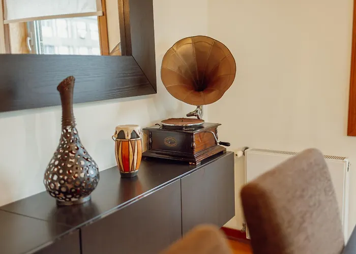 Apartment Downtown Deluxe By Vacationy *