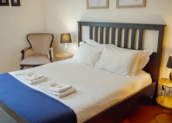 Downtown Deluxe By Vacationy