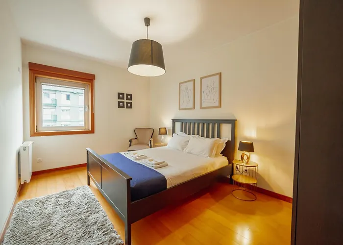 Apartment Downtown Deluxe By Vacationy