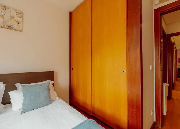 Downtown Deluxe By Vacationy *