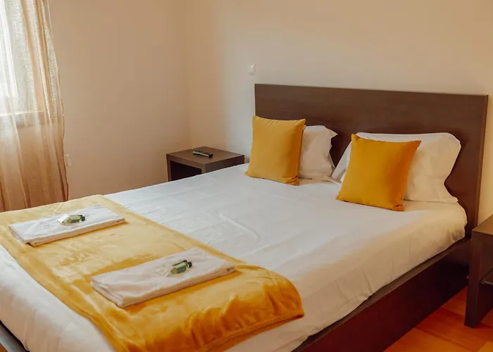 Downtown Deluxe By Vacationy