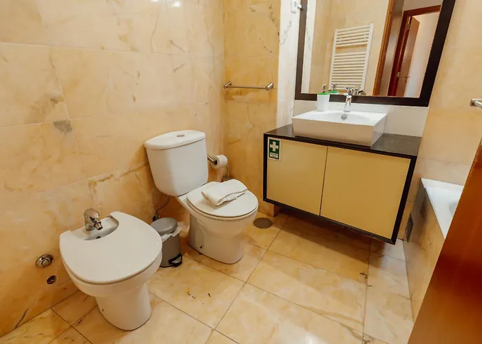 Downtown Deluxe By Vacationy *