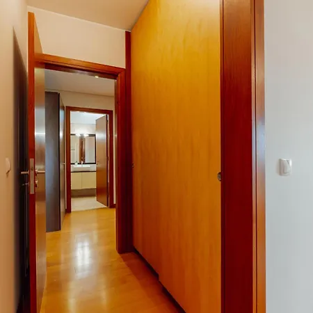 Appartement Downtown Deluxe By Vacationy *