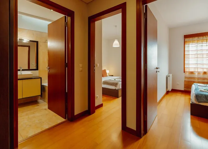 Downtown Deluxe By Vacationy * Oporto