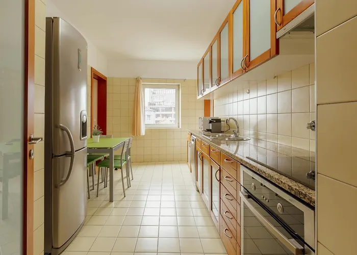 Downtown Deluxe By Vacationy * Oporto